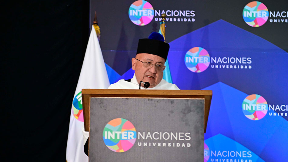 Raúl Horacio Arévalo Alburez, rector de Universidad InterNaciones (UNI).