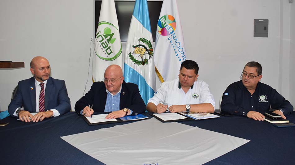 Firma de convenio