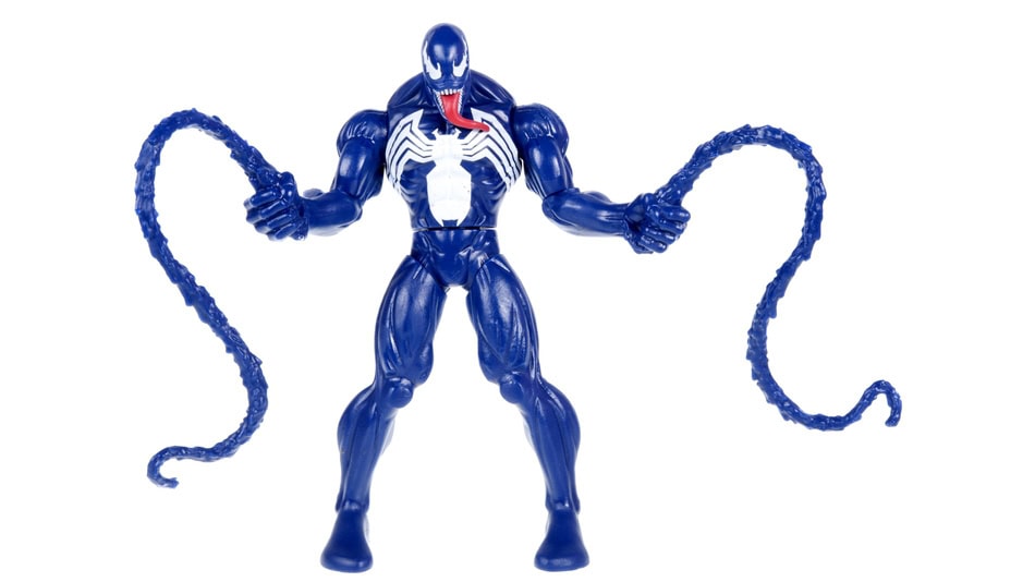 La silueta de un personaje representa la forma externa sin detalles internos, siendo el contorno el que define su figura visible