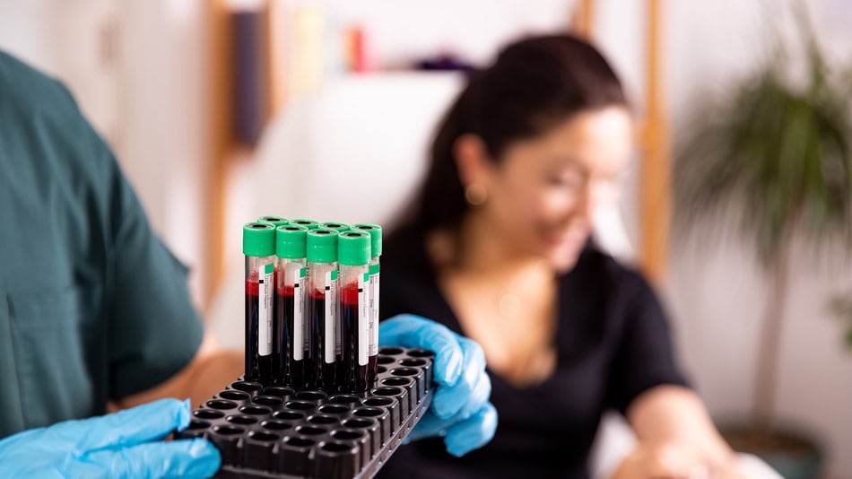 El diagnóstico temprano se refiere a la identificación de una enfermedad en una fase asintomática prolongada