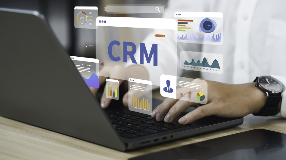 ¿Qué habilidades debe tener un gerente de ventas de forma complementaria? Comunicación asertiva, manejo de herramientas de CRM
