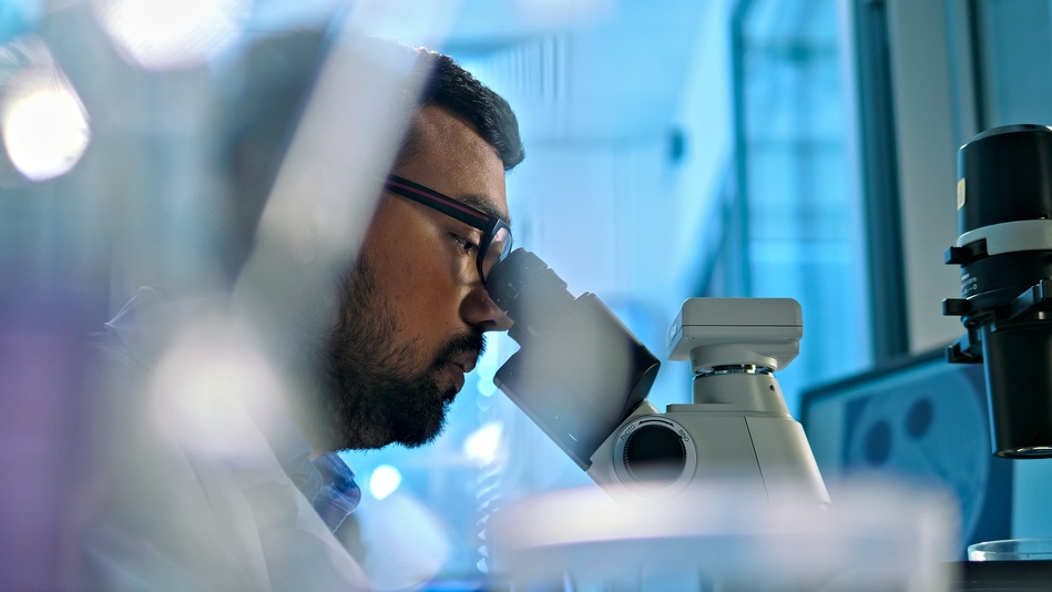 La epidemiología es la ciencia que estudia cómo se distribuyen las enfermedades en una población y qué factores explican su aparición, con el fin de prevenirlas y controlarlas
