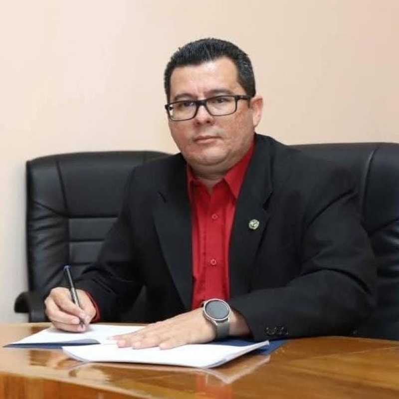 Carlos Ramiro Mazariegos Guerra, Experto asociado
