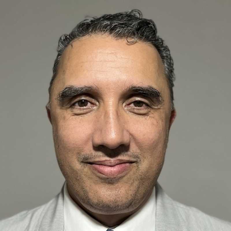 Gunther Stanley Carranza López, Experto asociado